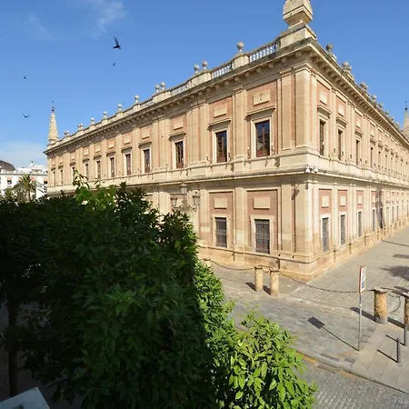 Luxury With Views To Alcazar, Cathedral And Giralda. Apartment