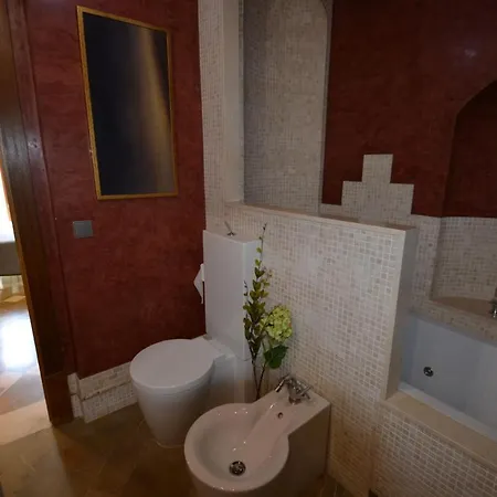 Apartment Luxury With Views To Alcazar, Cathedral And Giralda. *