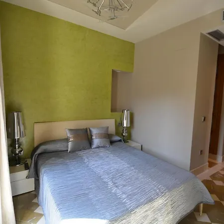 公寓 Luxury With Views To Alcazar, Cathedral And Giralda.