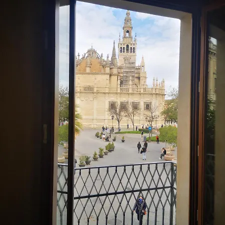 公寓 Luxury With Views To Alcazar, Cathedral And Giralda. *